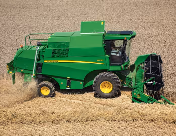 John Deere W330 '2014–pr.