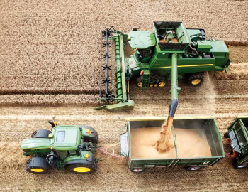 John Deere 6195M, John Deere T560i