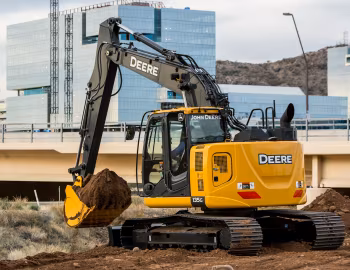 John Deere 135G '2012–pr.