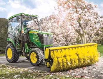 John Deere 2026R '2016–pr.