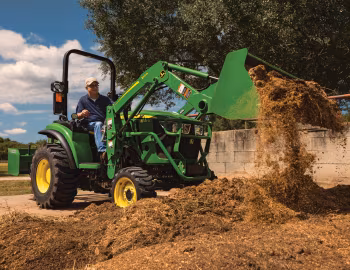 John Deere 2032R/2038R Open Station '2016–pr.