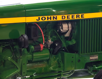 Sob o capô John Deere 2240 [US-spec] '1975–79