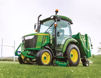 John Deere 3038R Cab '2014–pr.