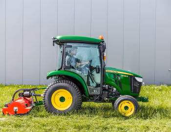 John Deere 3039R Cab '2013–pr.