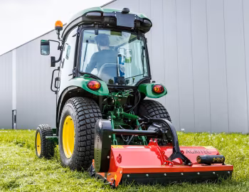 John Deere 3039R Cab '2013–pr.
