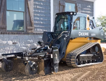 John Deere 325G '2018–pr.