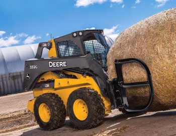 John Deere 332G '2016–pr.