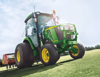 John Deere 4066R '2014–pr.