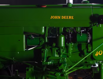 Sob o capô John Deere 40H All-Fuel '08.1954–10.1955