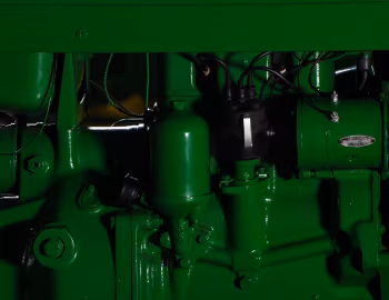 Sob o capô John Deere 40S '01.1953–10.1955