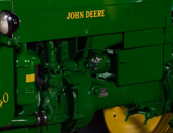 Sob o capô 1953–55 John Deere 40T-RC Gasoline