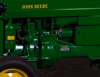 Sob o capô 1954–55 John Deere 40U Gasoline