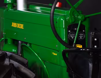 Interior 1955 John Deere 40V All-Fuel