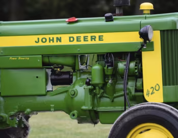 Sob o capô John Deere 420I '1956–58