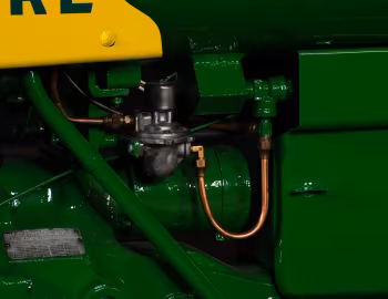 Під капотом John Deere 430T-W LPG '1958–60