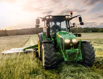 John Deere 5125R '2016–pr.