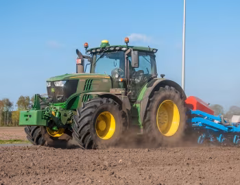 John Deere 6215R '2014–pr.