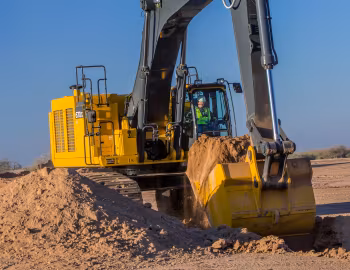 John Deere 670G LC '2011–pr.