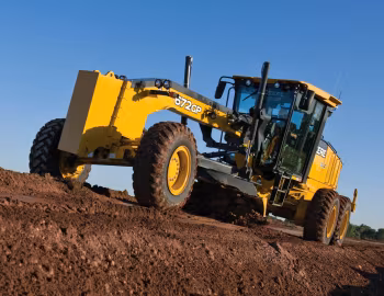 John Deere 672GP '2009–pr.