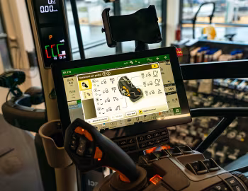 Interior John Deere 6R 215 '11.2021–pr.