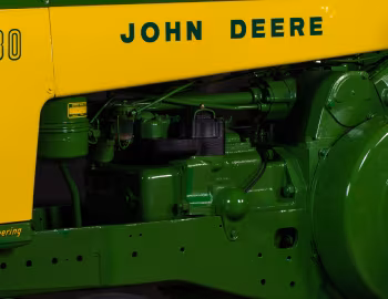 Sob o capô John Deere 730 Standard Gasoline '1958–60
