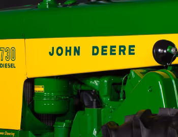 Sob o capô John Deere 730DH '1958–61