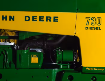 Sob o capô John Deere 730DW '1958–61
