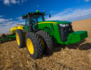 John Deere 8335R '11.2011–pr.