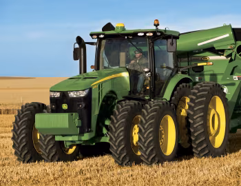 John Deere 8335R '11.2011–pr.