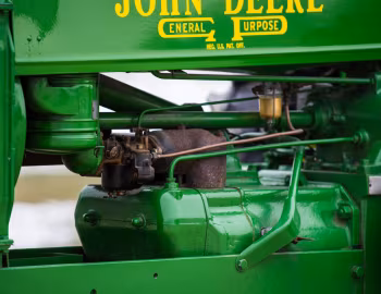 Sob o capô John Deere A '1934–38