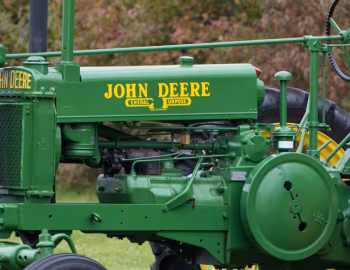 Sob o capô John Deere AWH '1938