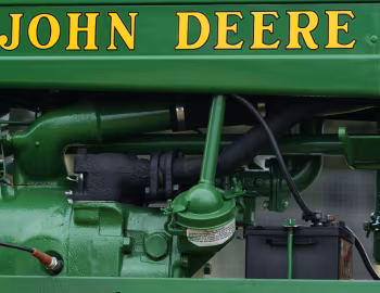Sob o capô John Deere H '10.1938–02.1947