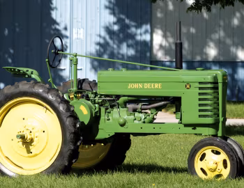 John Deere H '10.1938–02.1947