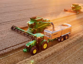 John Deere T-Series Combines, John Deere 7250R