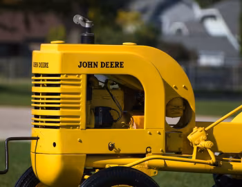 Sob o capô 1938–41 John Deere LI