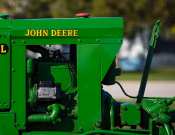 Sob o capô John Deere L '1937–38