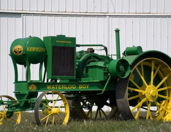 Waterloo Boy Model N '1917–24