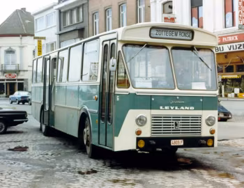 Leyland Royal Tiger Worldmaster LIBRT12 Jonckheere [Belgium] (vierkant) '1974–75