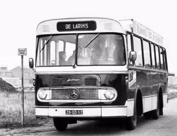 Mercedes-Benz LPT 911/42-327 Jonckheere (Bm.328.059) '1964
