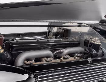 Sous la capuche Rolls-Royce Phantom I Jonckheere Coupe '1934