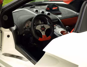 内饰 K1 Attack Roadster '2006–至今