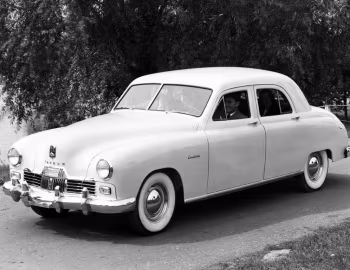 1948 Kaiser Custom (K4821) '1947–48
