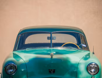1951 Kaiser DeLuxe Golden Dragon (K-512-1D)
