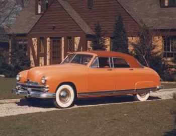 Kaiser DeLuxe Virginian Hardtop Sedan (K4923) '1949