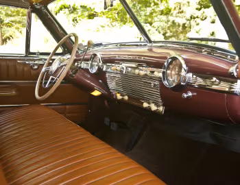 Intérieur 1949 Kaiser DeLuxe Convertible Sedan (4922) '1948–49