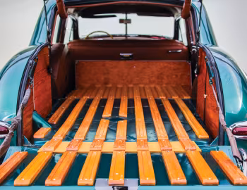 Porta-malas 1949 Kaiser DeLuxe Vagabond 4-door Utility Sedan (K4925)