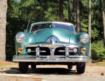 1951 Frazer Manhattan Hardtop Sedan (F5161) '08.1950–51