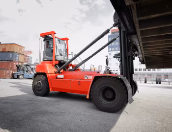 Kalmar DCG80-110 '11.2016–pr.