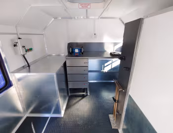 Interior УЗСТ-5861-34 (002-10) '2018–pr.