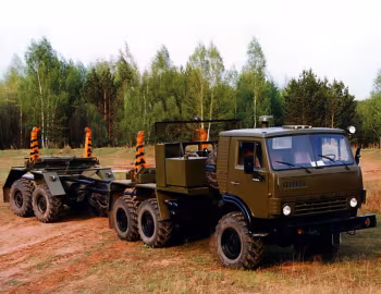 КамАЗ-4426+9009 '1990–96